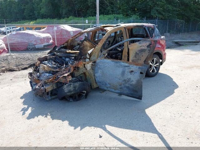 2017 TOYOTA RAV4 XLE 2