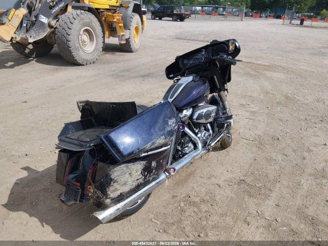 2025 HARLEY-DAVIDSON FLHX 4