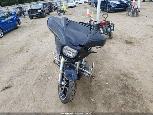 2025 HARLEY-DAVIDSON FLHX 5