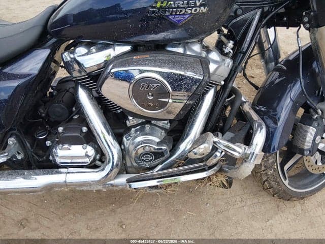 2025 HARLEY-DAVIDSON FLHX 8