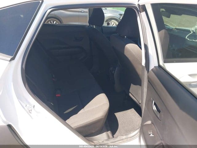 2024 HYUNDAI KONA SEL 8