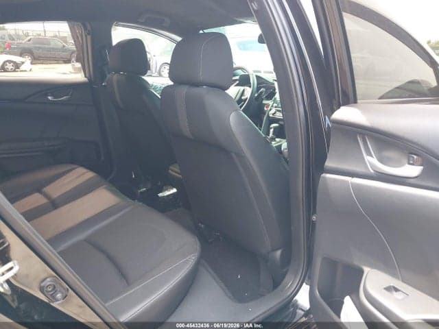 2019 HONDA CIVIC SPORT 8