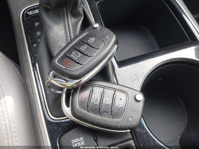 2019 HYUNDAI SONATA SE 11