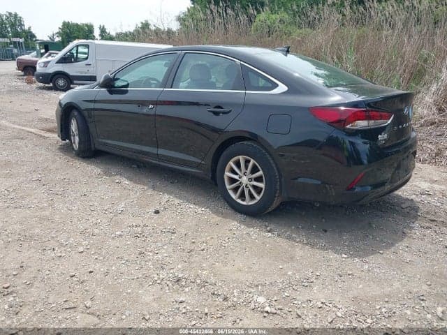 2019 HYUNDAI SONATA SE 3