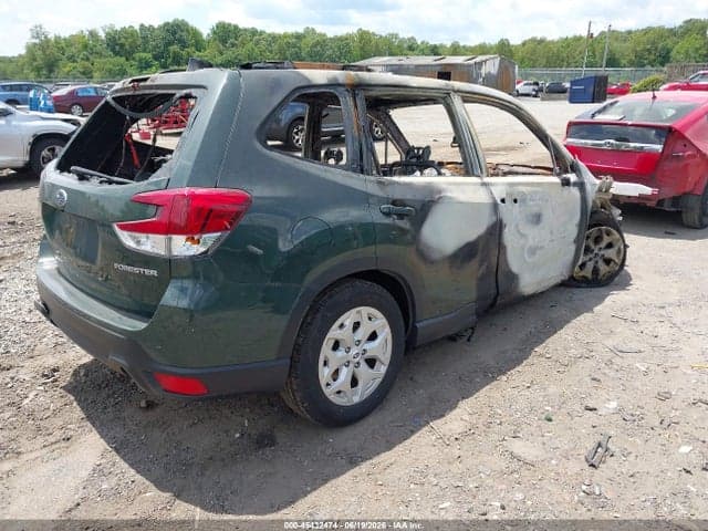 2024 SUBARU FORESTER 4
