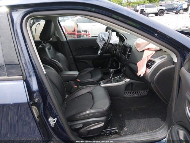 2019 JEEP COMPASS LATITUDE 4X4 5