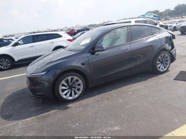 2026 TESLA MODEL Y 3