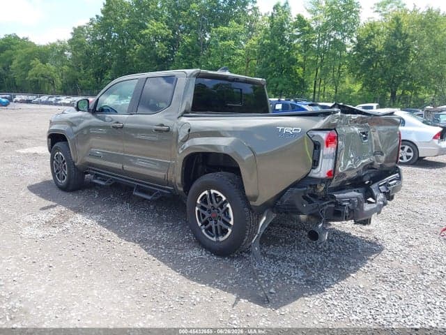 2025 TOYOTA TACOMA TRD SPORT 3