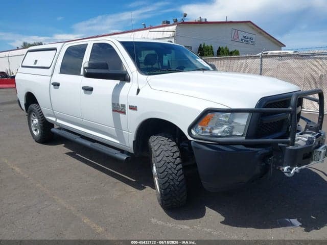 2018 RAM 3500 TRADESMAN 4X4 6'4 BOX