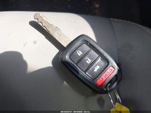 2020 HONDA CIVIC LX 11