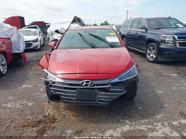 2019 HYUNDAI ELANTRA SEL 13