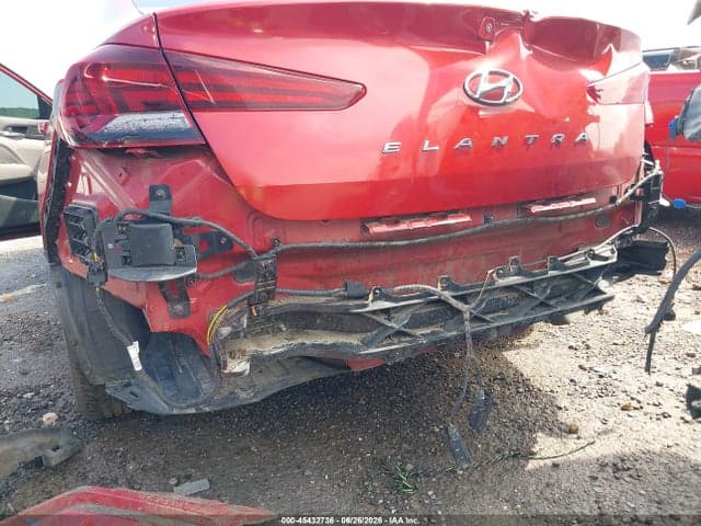 2019 HYUNDAI ELANTRA SEL 6
