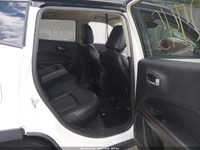 2021 JEEP COMPASS TRAILHAWK 4X4 8