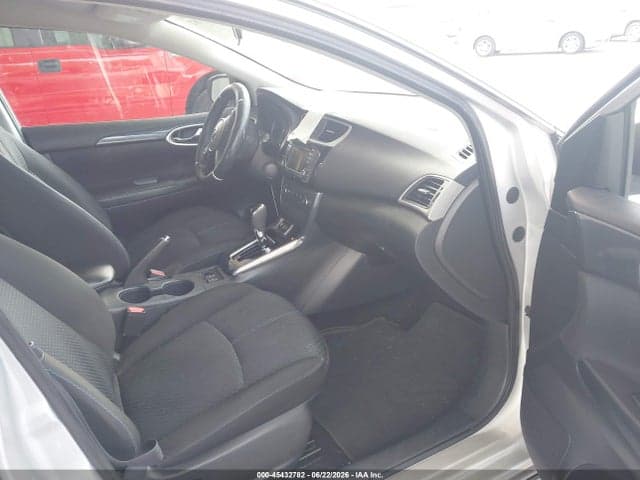 2017 NISSAN SENTRA SR 5