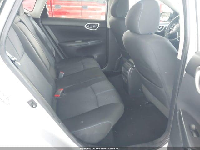2017 NISSAN SENTRA SR 8