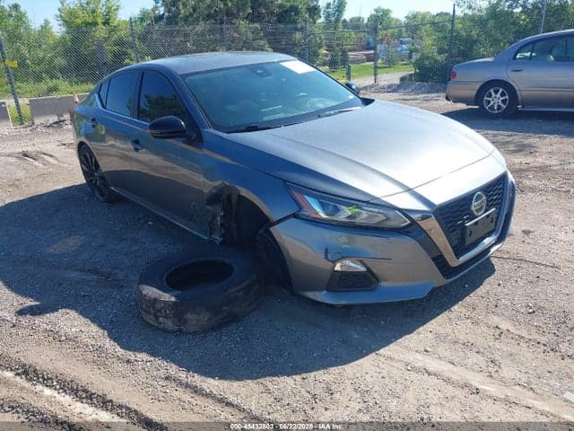 2022 NISSAN ALTIMA SR FWD - 1