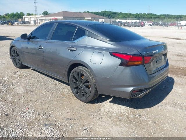 2022 NISSAN ALTIMA SR FWD 3