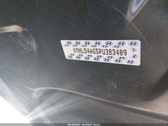 2023 HYUNDAI ELANTRA SEL 9