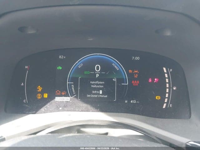 2025 TOYOTA CAMRY LE 7