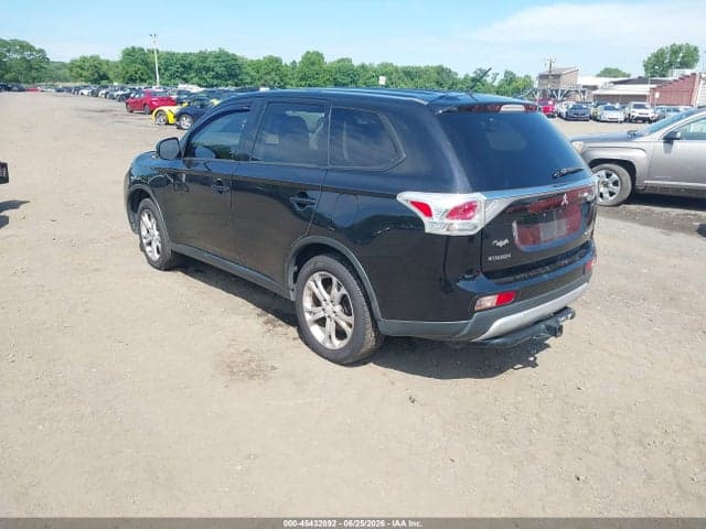 2015 MITSUBISHI OUTLANDER SE 3