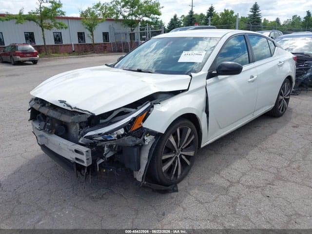 2020 NISSAN ALTIMA SR FWD 2