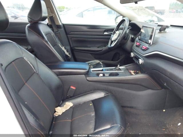 2020 NISSAN ALTIMA SR FWD 5