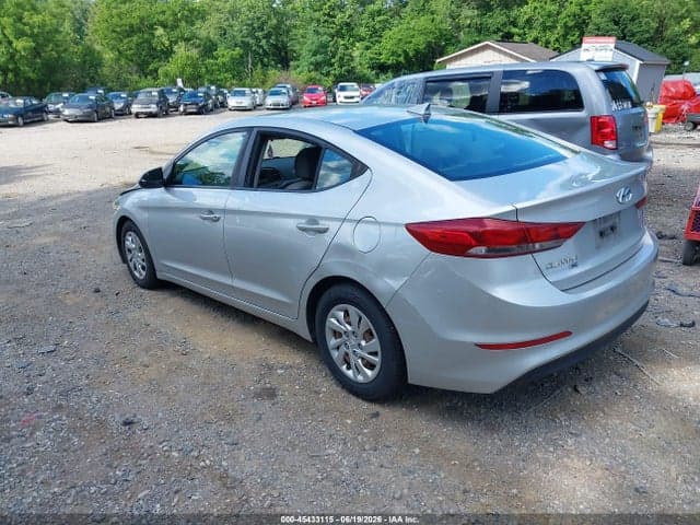 2017 HYUNDAI ELANTRA SE 3