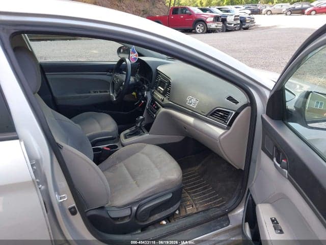 2017 HYUNDAI ELANTRA SE 5