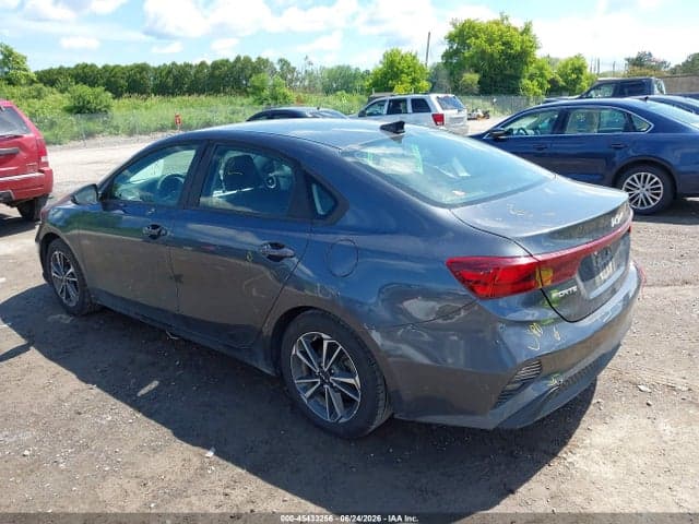 2022 KIA FORTE LXS 3