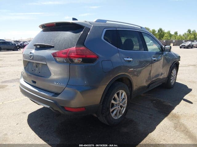 2017 NISSAN ROGUE SV 4