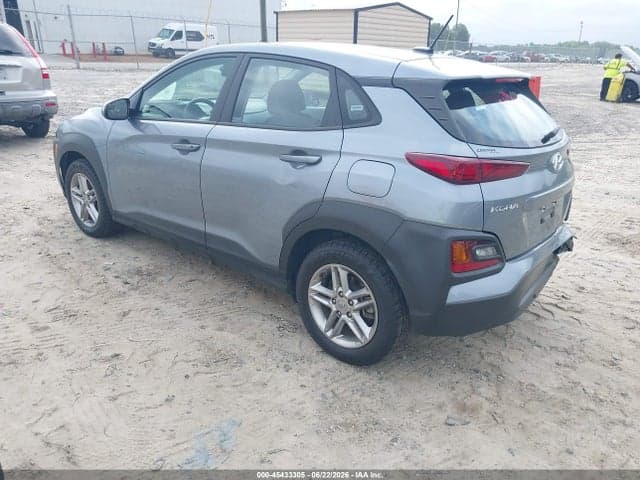 2021 HYUNDAI KONA SE 3