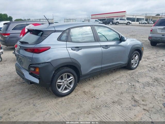 2021 HYUNDAI KONA SE 4