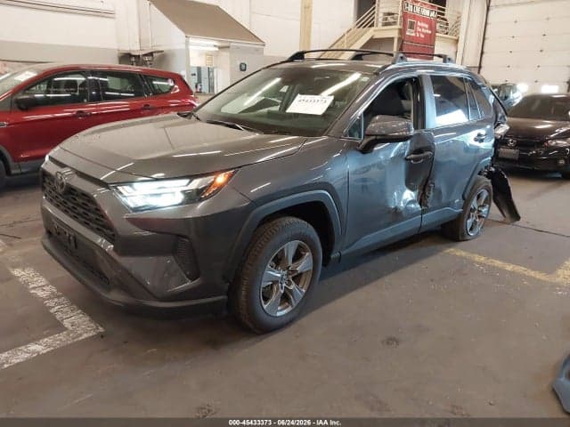 2025 TOYOTA RAV4 HYBRID XLE 2