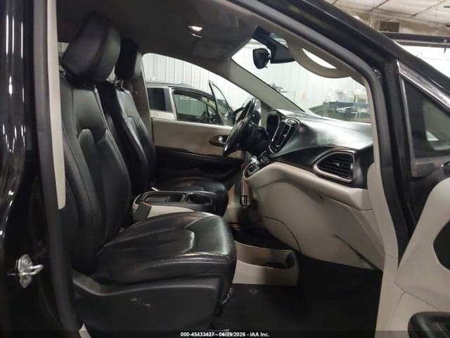 2017 CHRYSLER PACIFICA TOURING-L 5