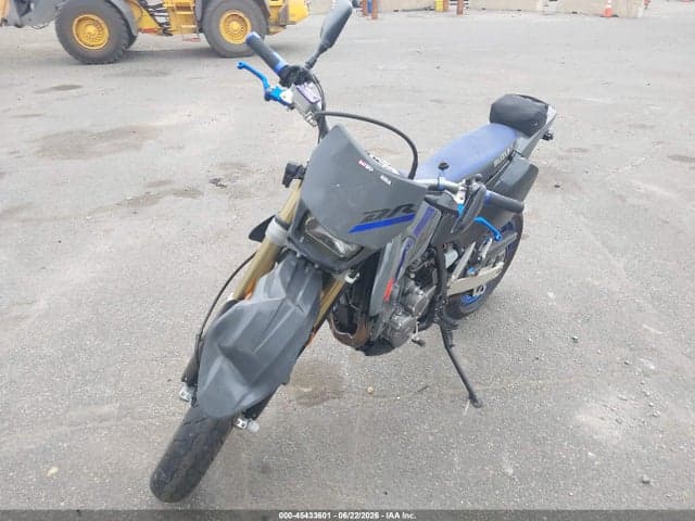 2020 SUZUKI DR-Z400 SM 2