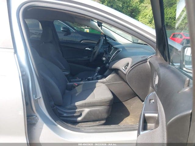 2018 CHEVROLET CRUZE LT AUTO 5