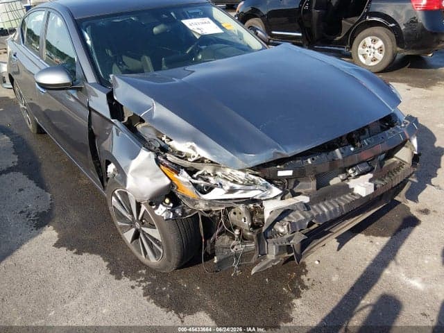 2022 NISSAN ALTIMA SV FWD 18