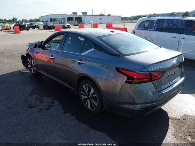 2022 NISSAN ALTIMA SV FWD 3