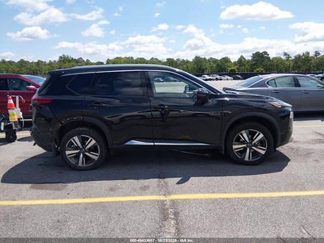 2022 NISSAN ROGUE PLATINUM INTELLIGENT AWD 13