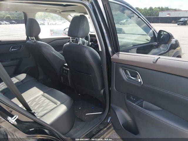 2022 NISSAN ROGUE PLATINUM INTELLIGENT AWD 8