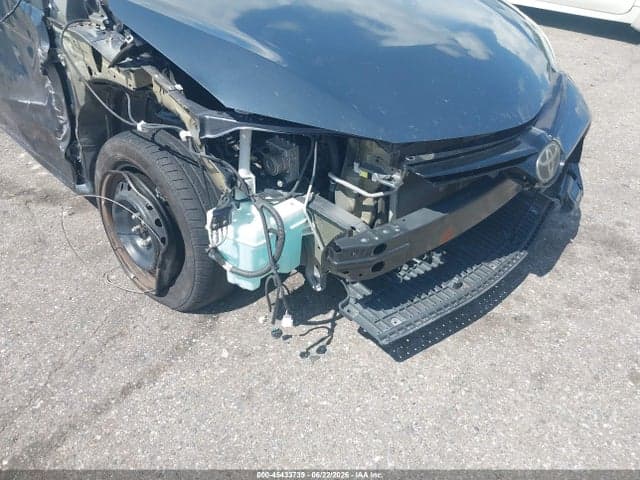 2018 TOYOTA COROLLA LE 6