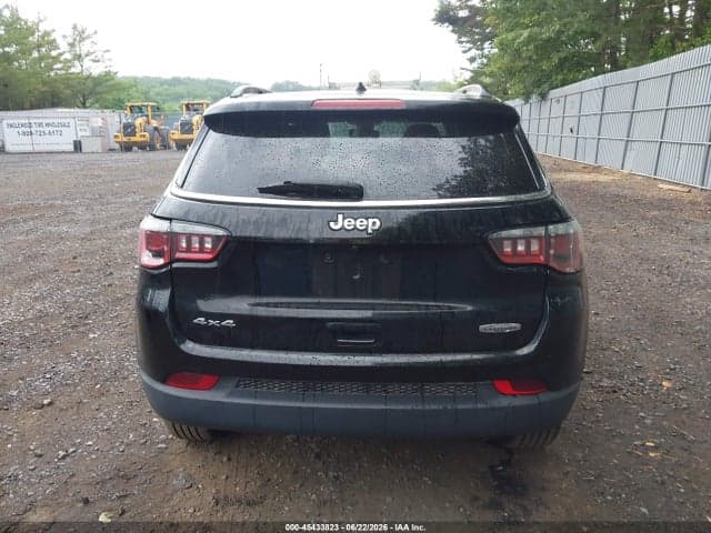 2018 JEEP COMPASS LATITUDE 4X4 16