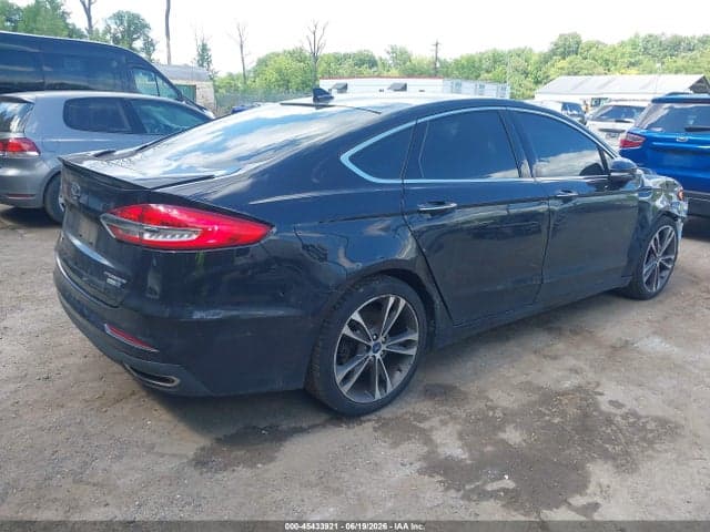 2019 FORD FUSION TITANIUM 4