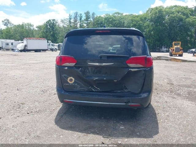 2020 CHRYSLER PACIFICA TOURING L 16