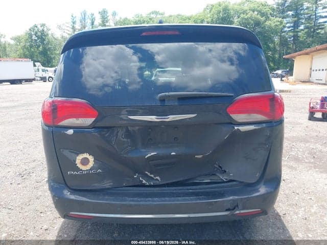 2020 CHRYSLER PACIFICA TOURING L 6