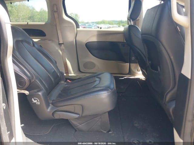2020 CHRYSLER PACIFICA TOURING L 8