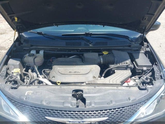 2020 CHRYSLER PACIFICA TOURING L 10