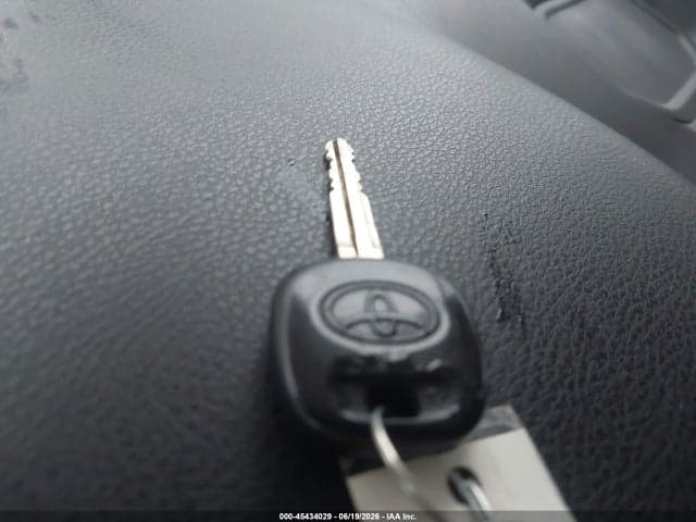 2017 TOYOTA TUNDRA PLATINUM 5.7L V8 11