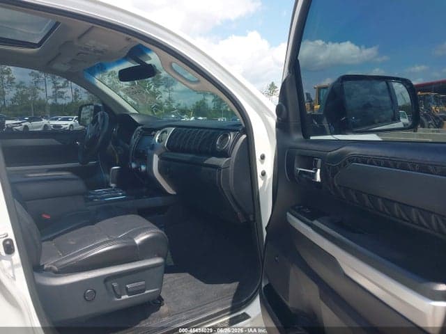 2017 TOYOTA TUNDRA PLATINUM 5.7L V8 5