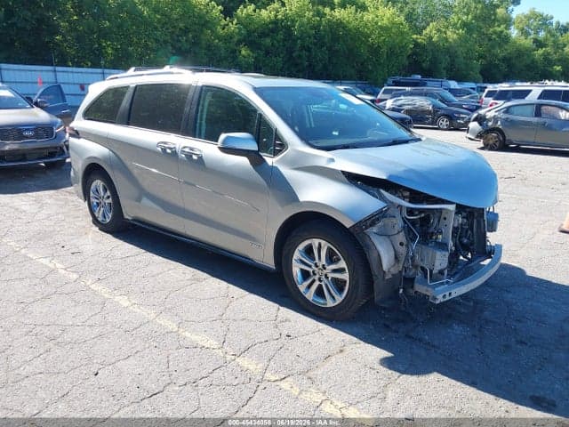 2021 TOYOTA SIENNA PLATINUM